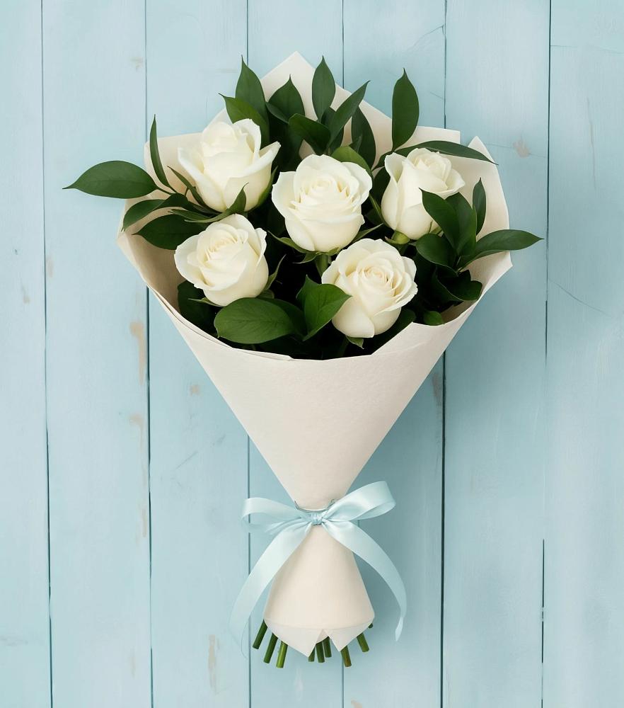 Букет цветов из: Розы в Семилуках