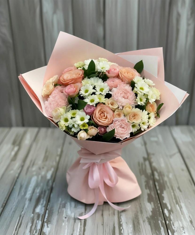 Букет цветов из: Гвоздики, Розы и Хризантемы в Семилуках