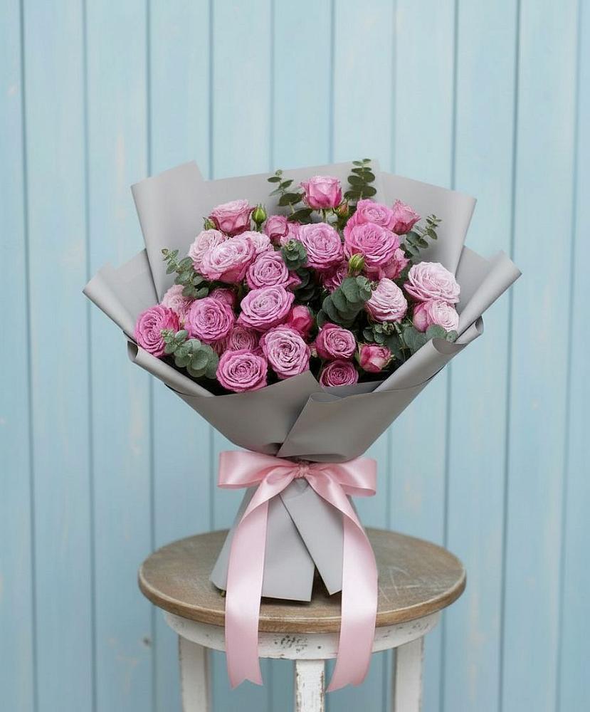 Букет цветов из: Розы в Семилуках