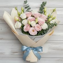 Букет цветов из:  Лизиантусы #REPLACE_PRED# Семилуках