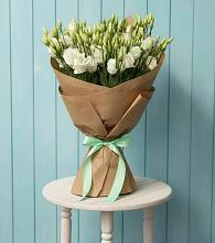 Букет цветов из:  Лизиантусы в Семилуках