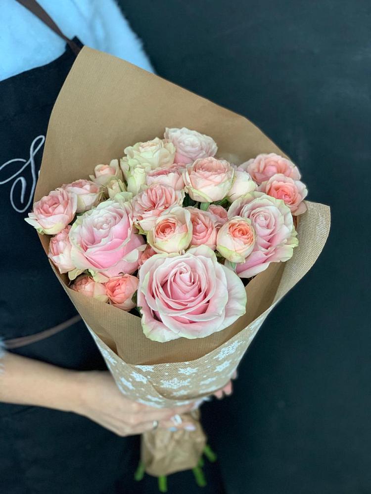 Букет цветов из: Хризантемы и Розы в Семилуках