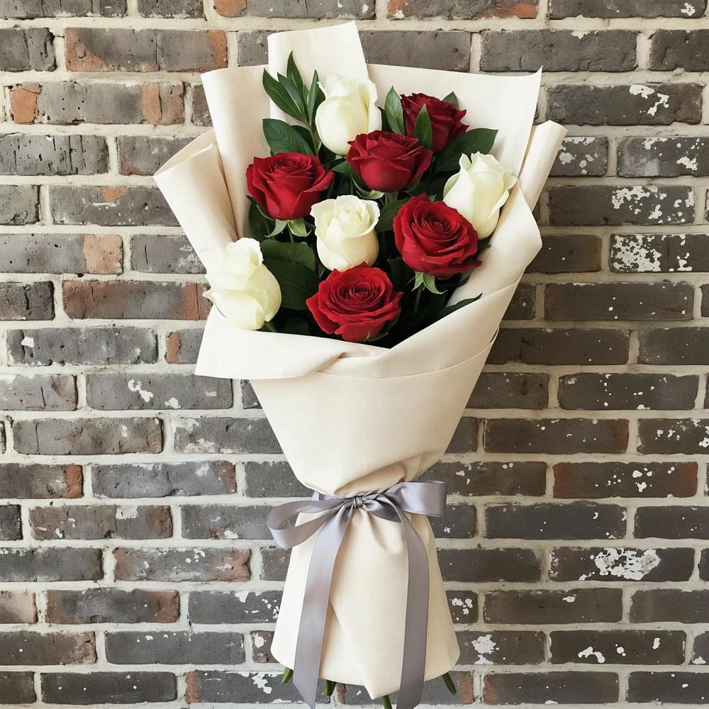 Букет цветов из: Розы в Семилуках