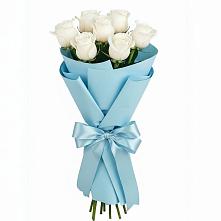 Букет 7 белых роз Проуд в Семилуках