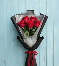 Букет цветов из:  Розы в Семилуках