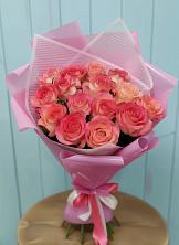 Букет 15 Розовых роз Равель в Семилуках